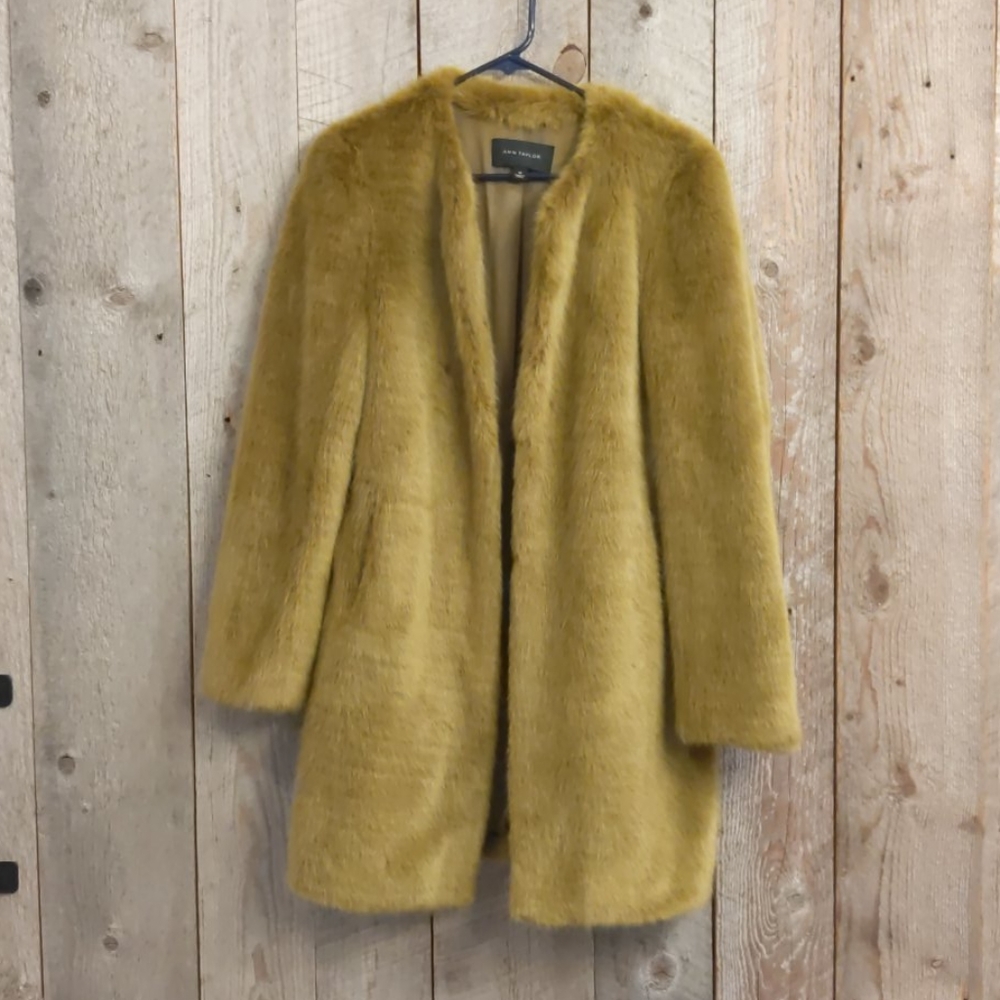 Ann Taylor chartreuse green faux fur topper trench coat